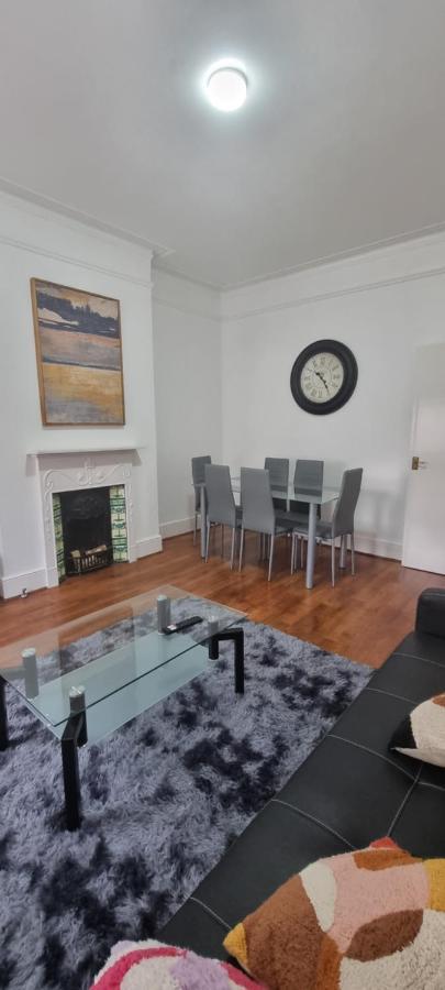 Cricklewood Broadway Guest Home London Luaran gambar