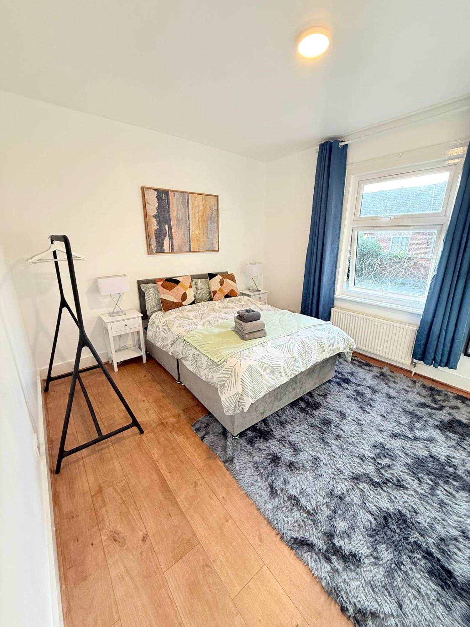 Cricklewood Broadway Guest Home London Luaran gambar