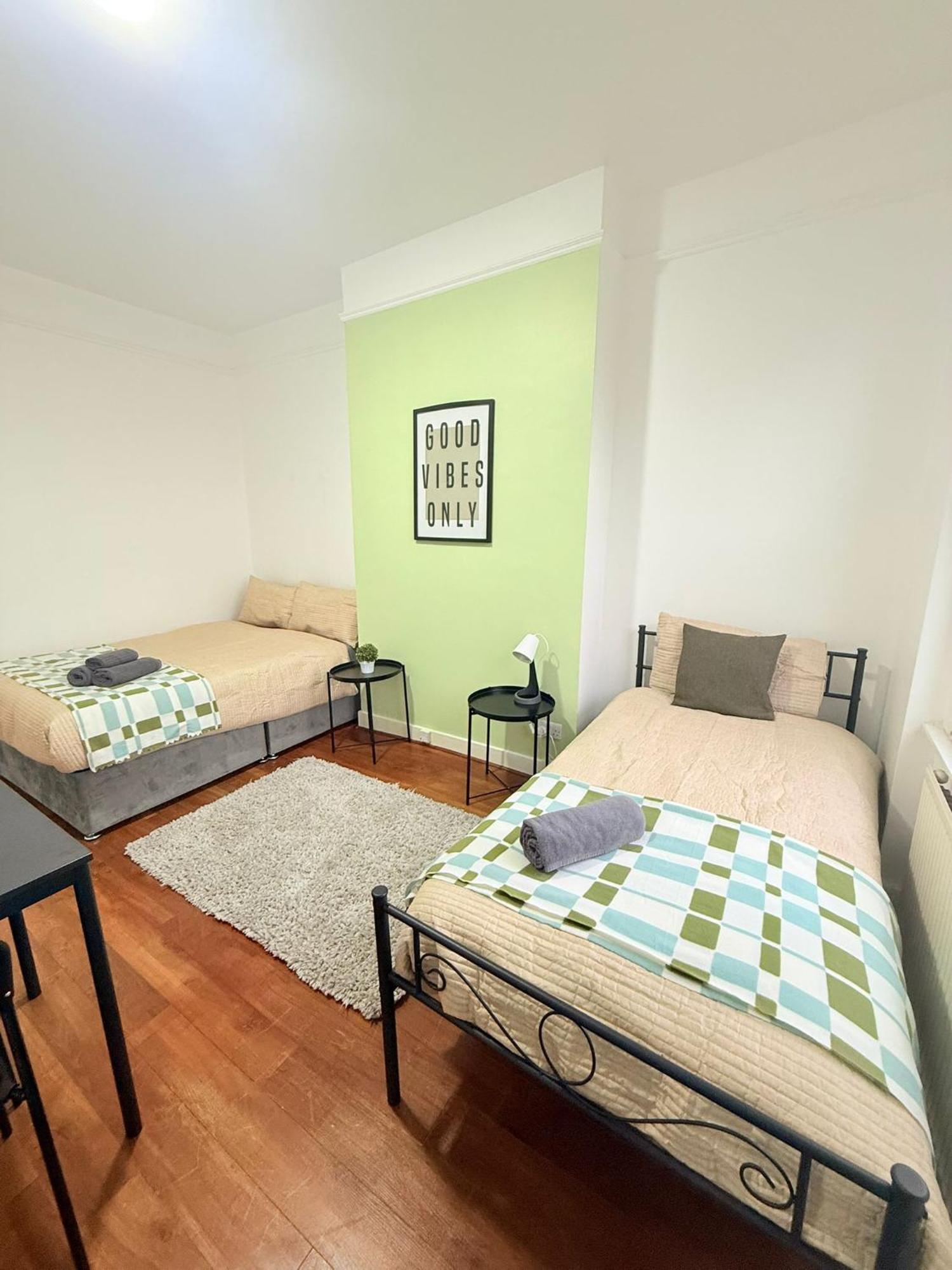 Cricklewood Broadway Guest Home London Luaran gambar