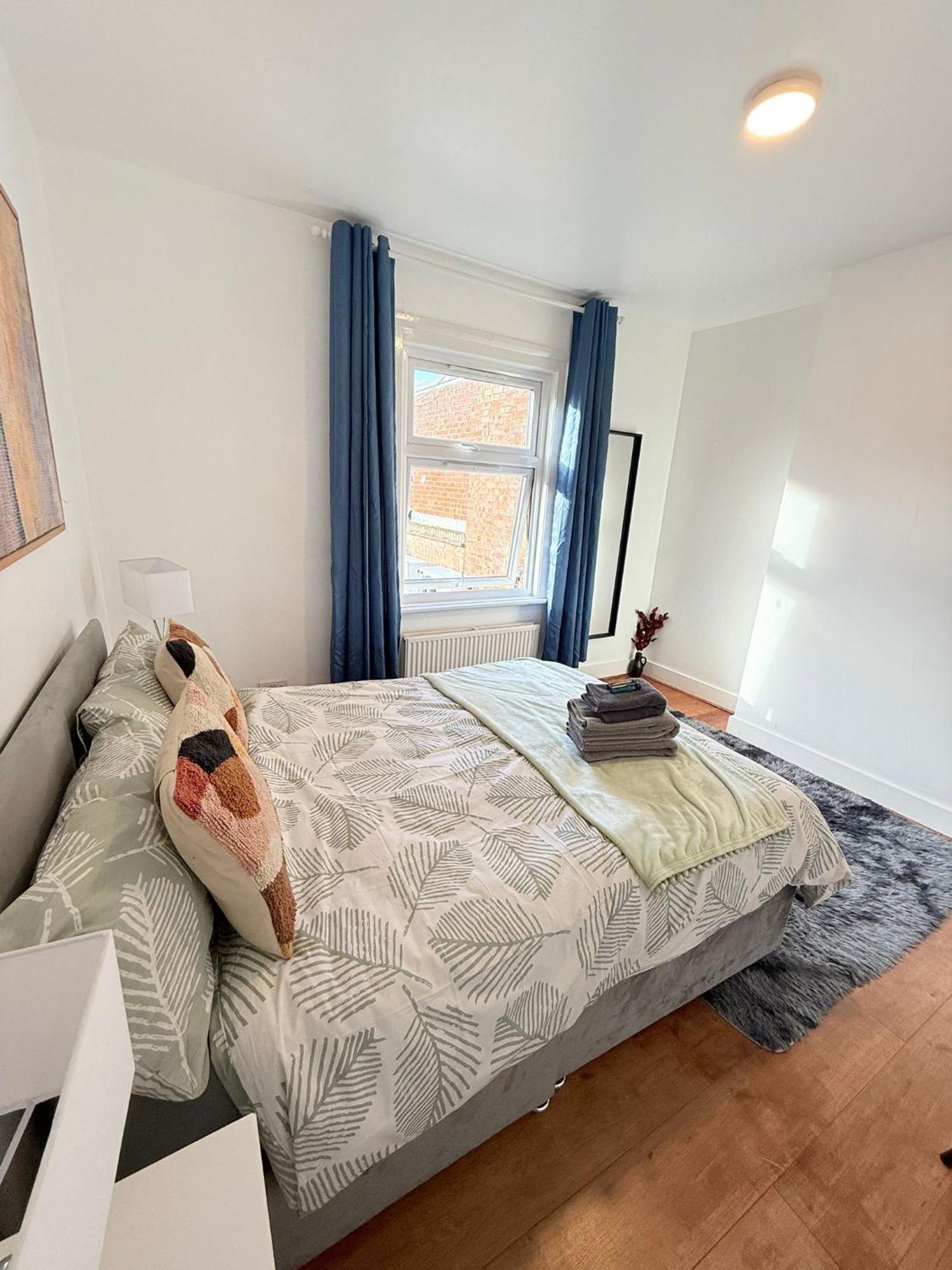 Cricklewood Broadway Guest Home London Luaran gambar